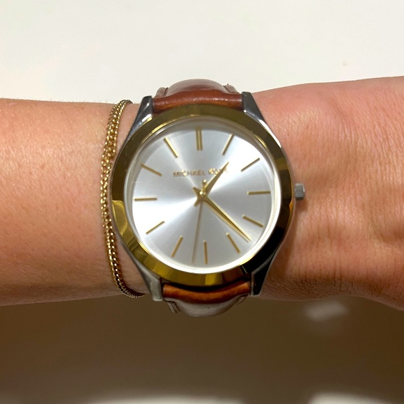 MK Leather Watch - Picture 1 of 2